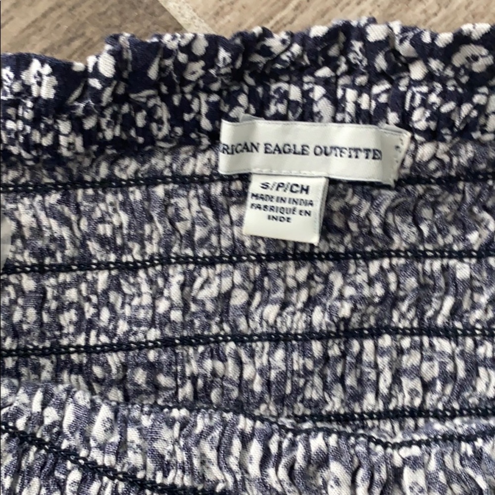 American Eagle Bk/Wh Floral Tube sz S - Picture 2 of 3